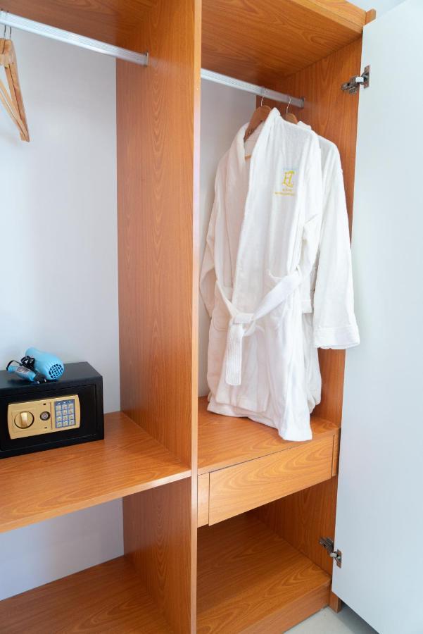 Ha Trang Voronezh Hotel And Apartment Nha Trang Buitenkant foto